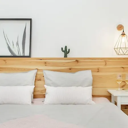 Radziwillowska Old Town Apartment *